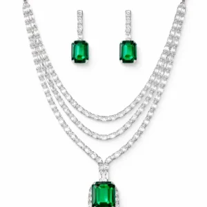 Emerald Layered Set